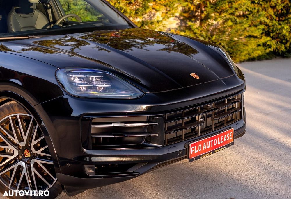 Porsche Cayenne - 8