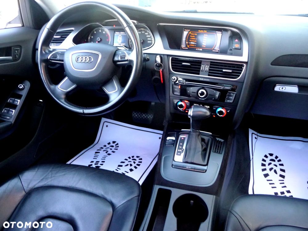Audi A4 Limousine - 8