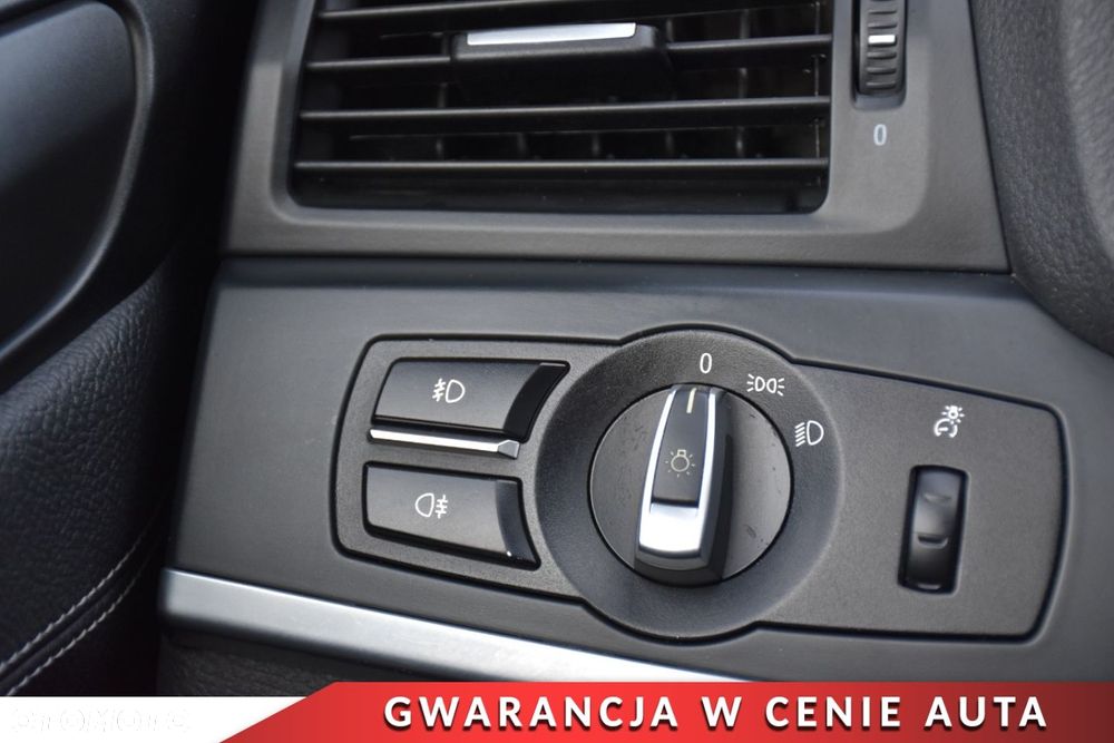 BMW X3 xDrive20d - 16