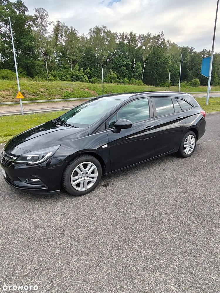 Opel Astra 1.6 CDTI Essentia S&S - 3