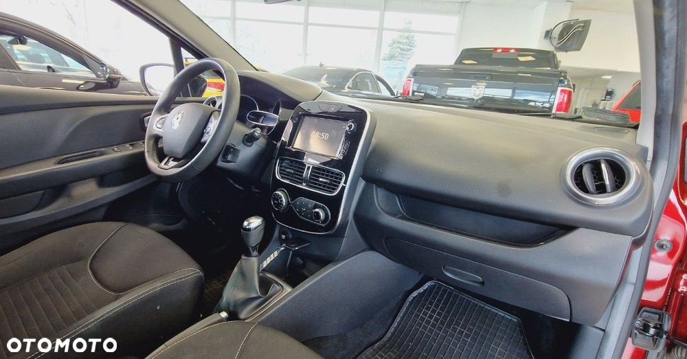 Renault Clio - 17