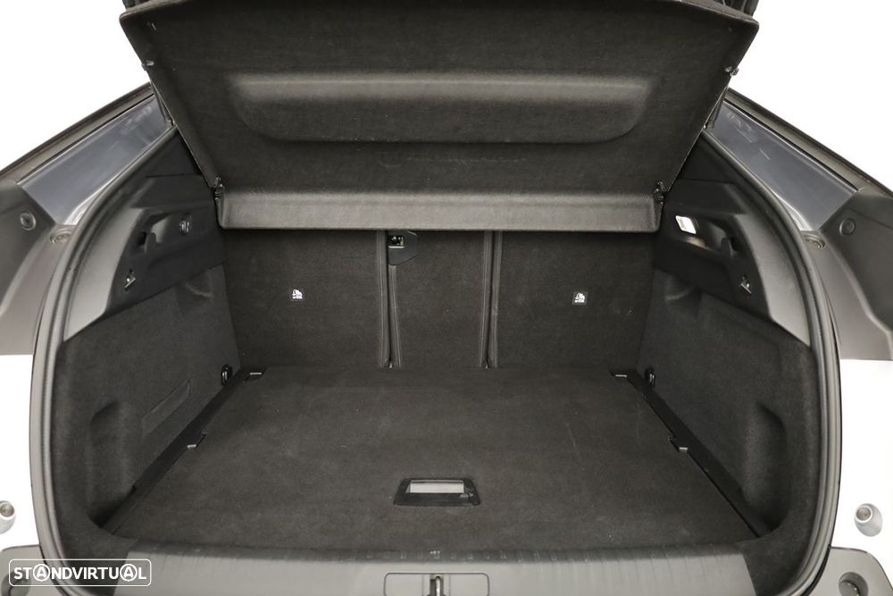 Peugeot 3008 1.2 Hybrid Allure e-DCS6 - 23