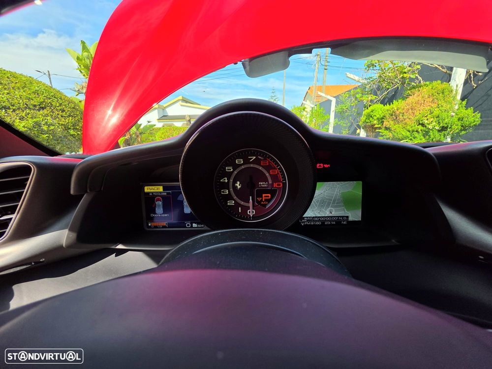 Ferrari 488 - 16