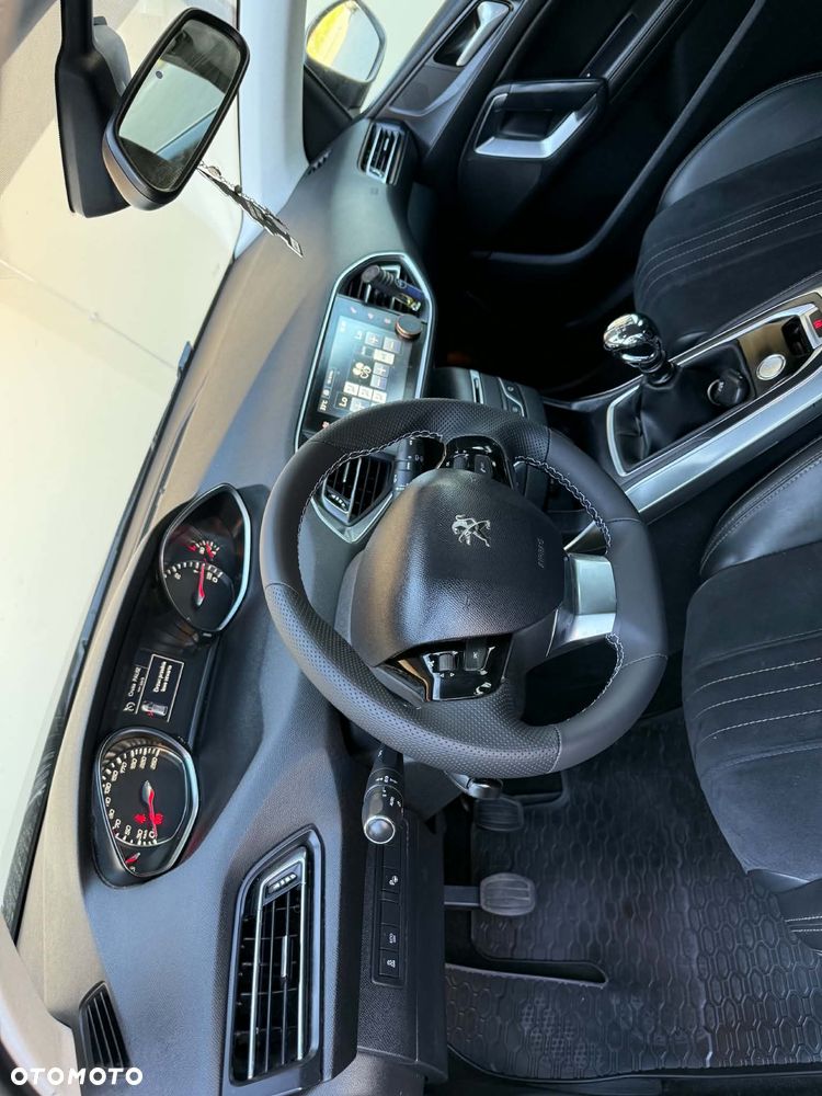 Peugeot 308 1.6 BlueHDi Business Line S&S - 9