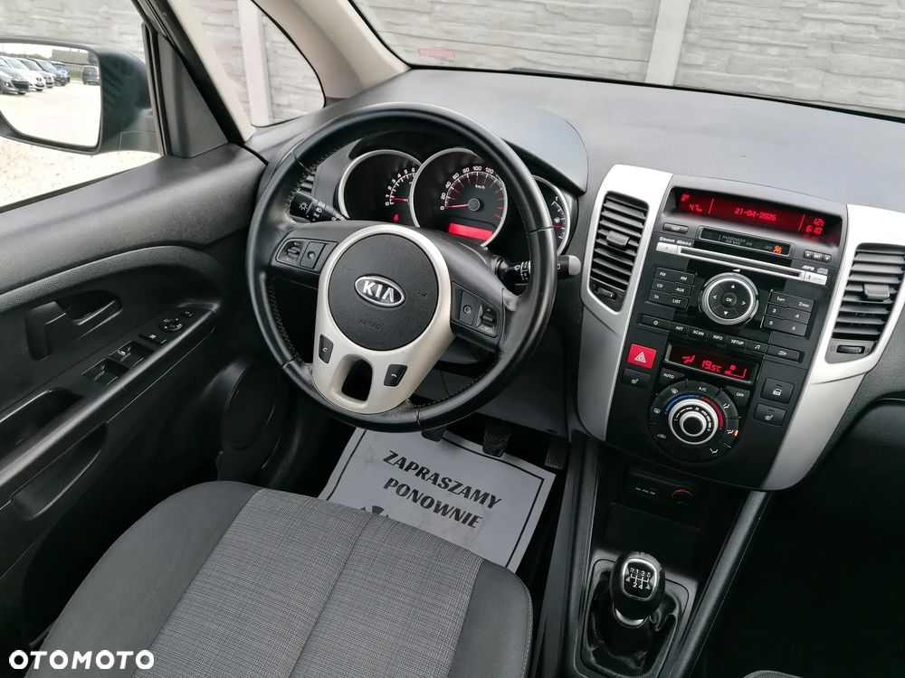 Kia Venga 1.6 CVVT Fifa World Cup Edition - 13
