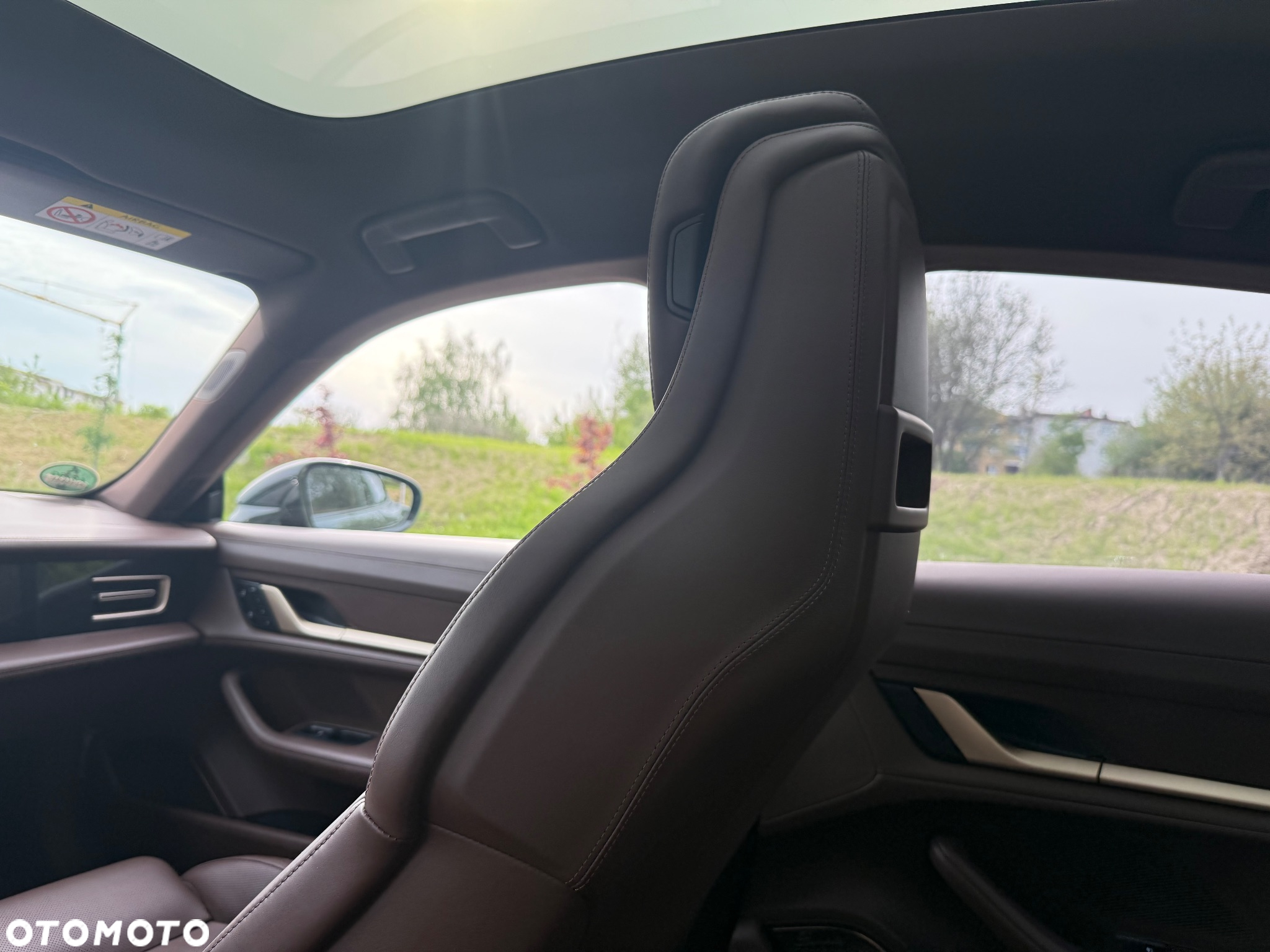 Porsche Taycan 105kWh Performance Plus - 15