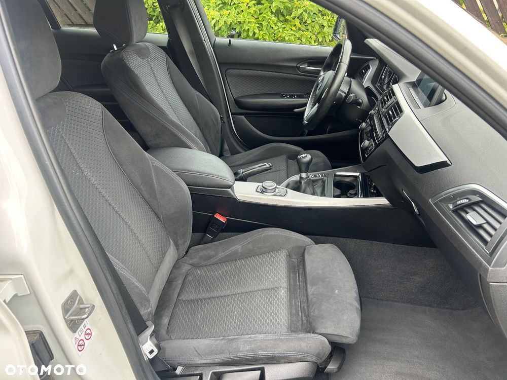 BMW Seria 1 118i M Sport Shadow - 27