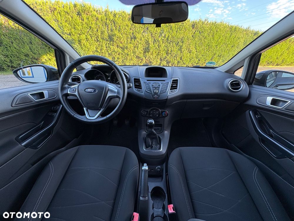 Ford Fiesta - 17