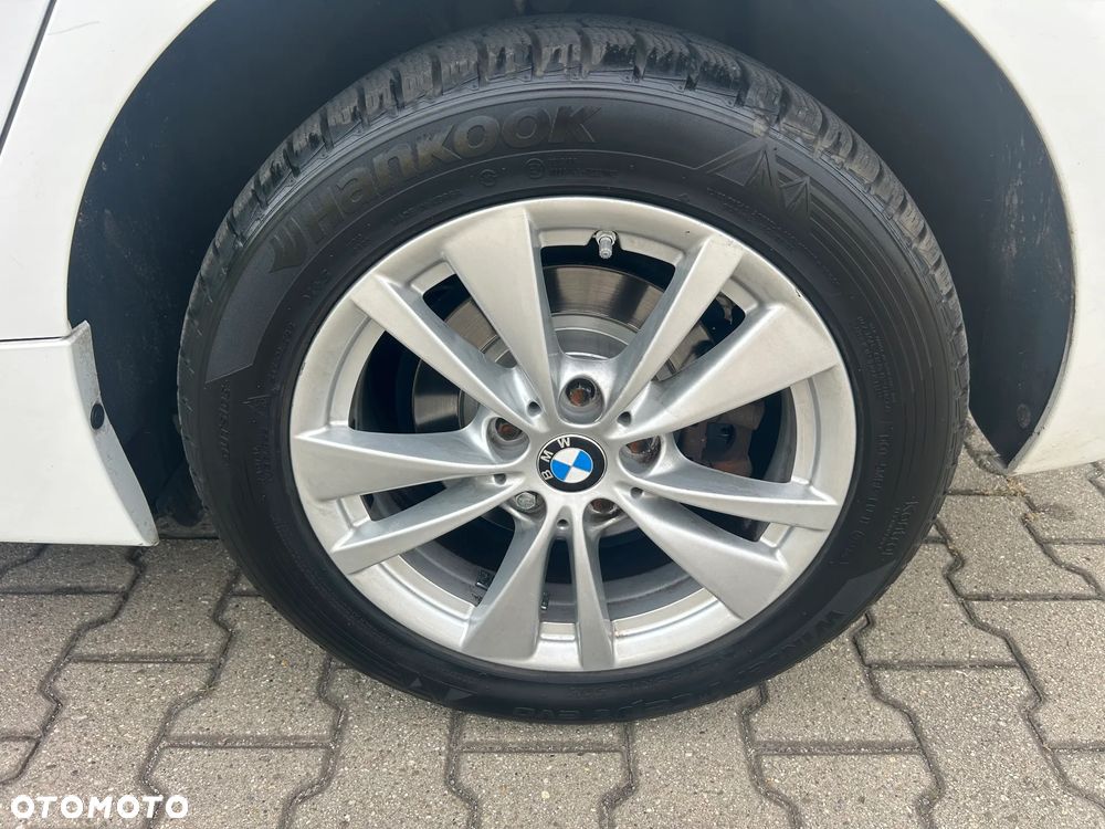 BMW Seria 2 218d Luxury Line sport - 24