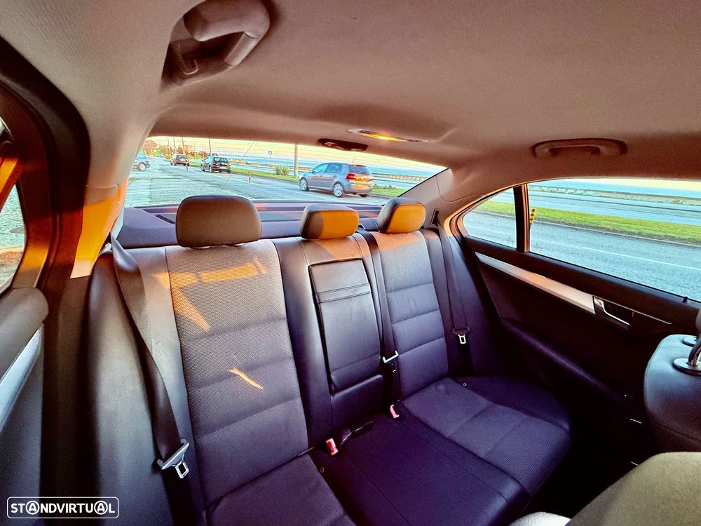 Mercedes-Benz C 220 CDi Avantgarde - 12