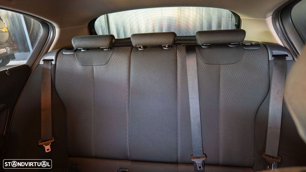 BMW 116 d Advantage - 19