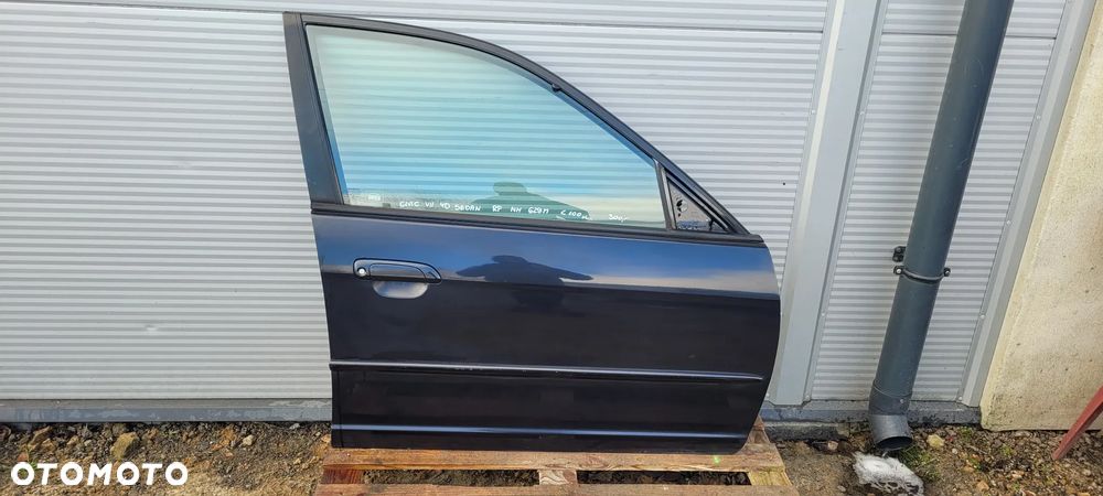Honda civic VII 4d sedan Drzwi prawy lewy przod NH629M - 1