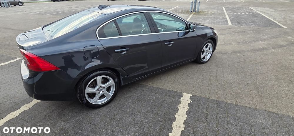 Volvo S60 - 5
