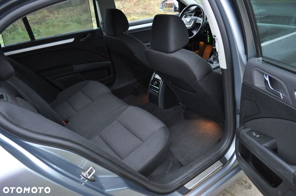 Skoda Superb - 16