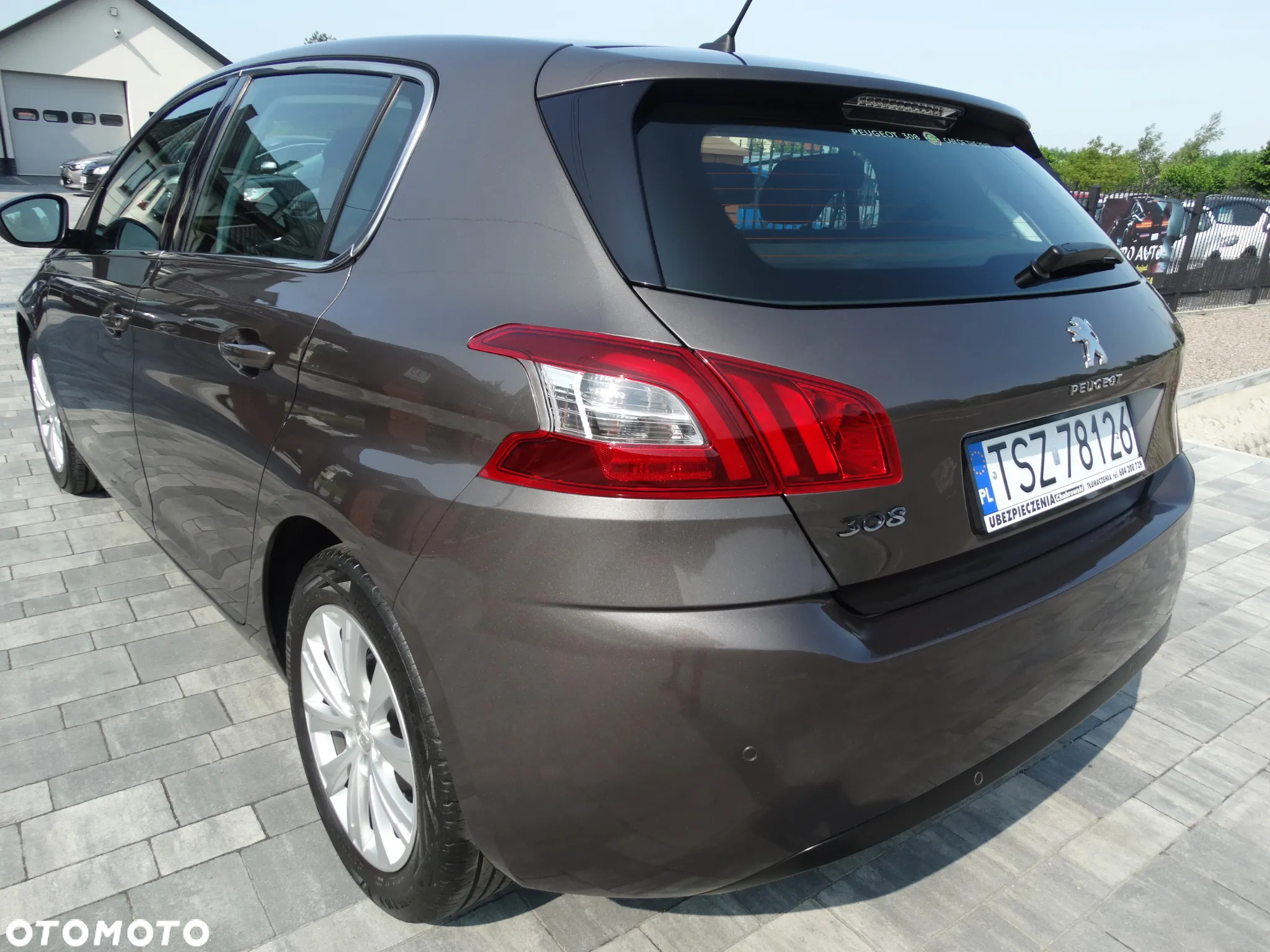 Peugeot 308 1.6 BlueHDi Allure S&S - 8