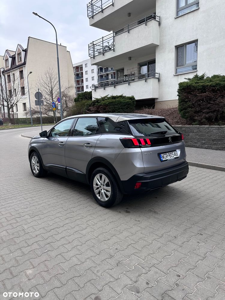 Peugeot 3008 1.2 PureTech GPF Allure S&S EAT8 - 6