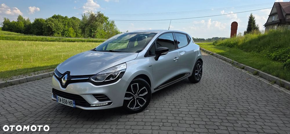 Renault Clio 1.2 16V Limited EU6 - 1