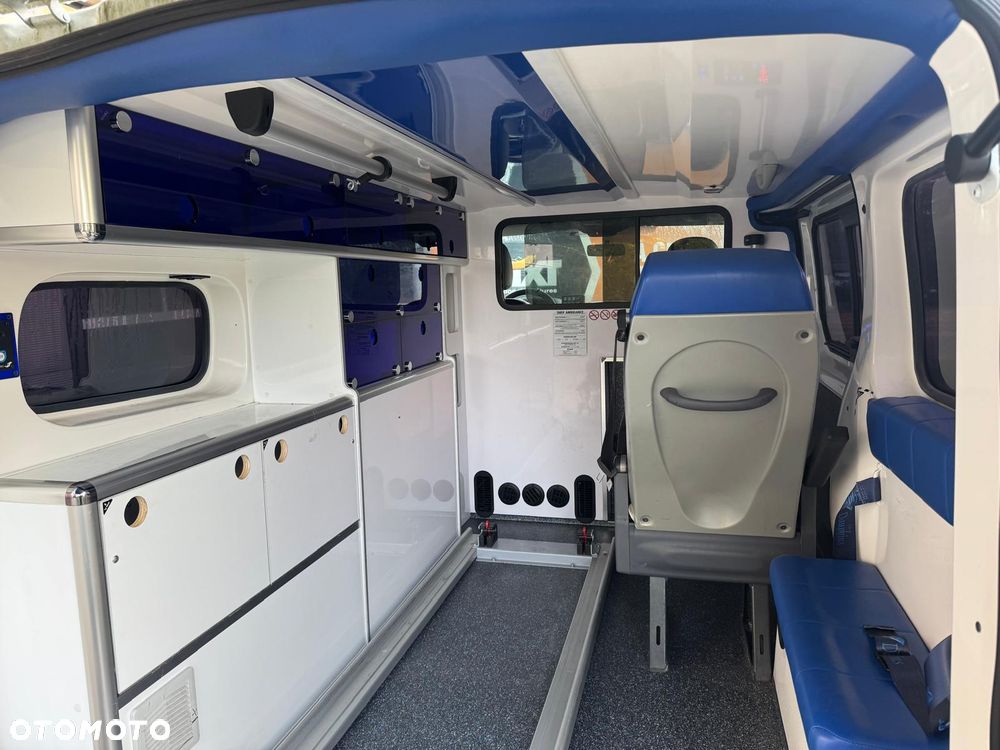 Renault Trafic - 16