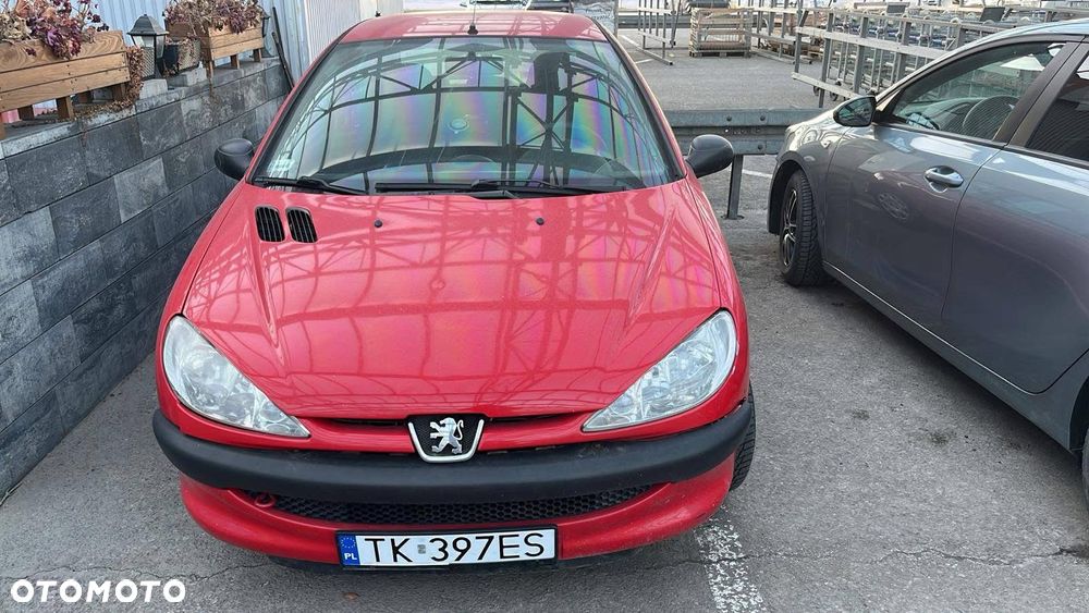 Peugeot 206 - 1