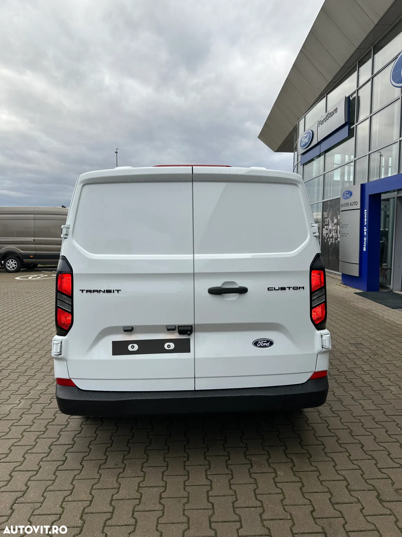 Ford Transit Custom - 6