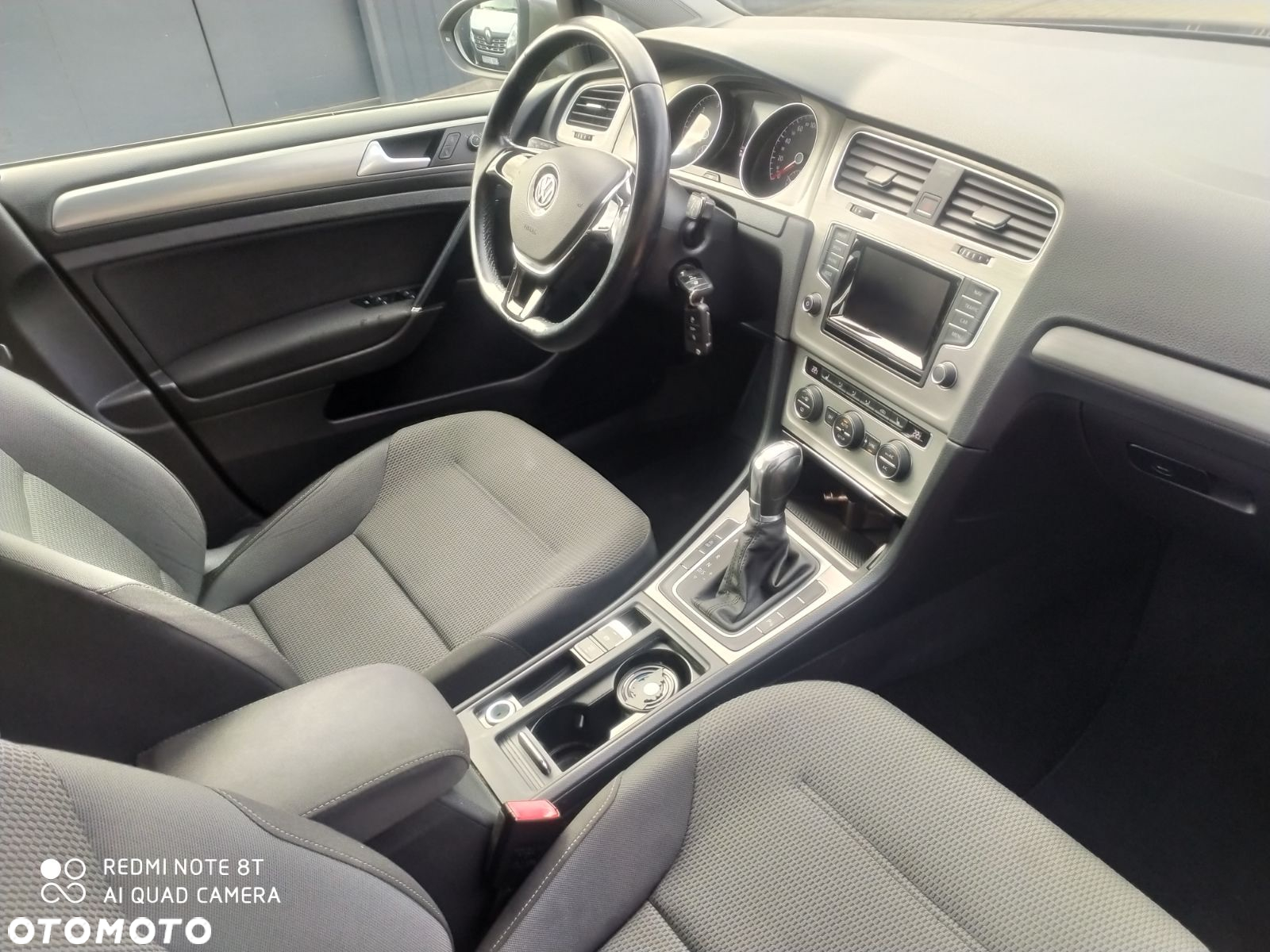 Volkswagen Golf 1.6 TDI BlueMotion Technology DSG Trendline - 7