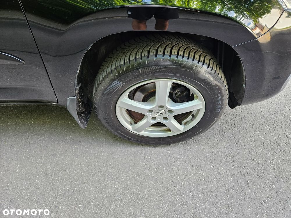 Toyota RAV4 2.0 VVT-i Premium - 15