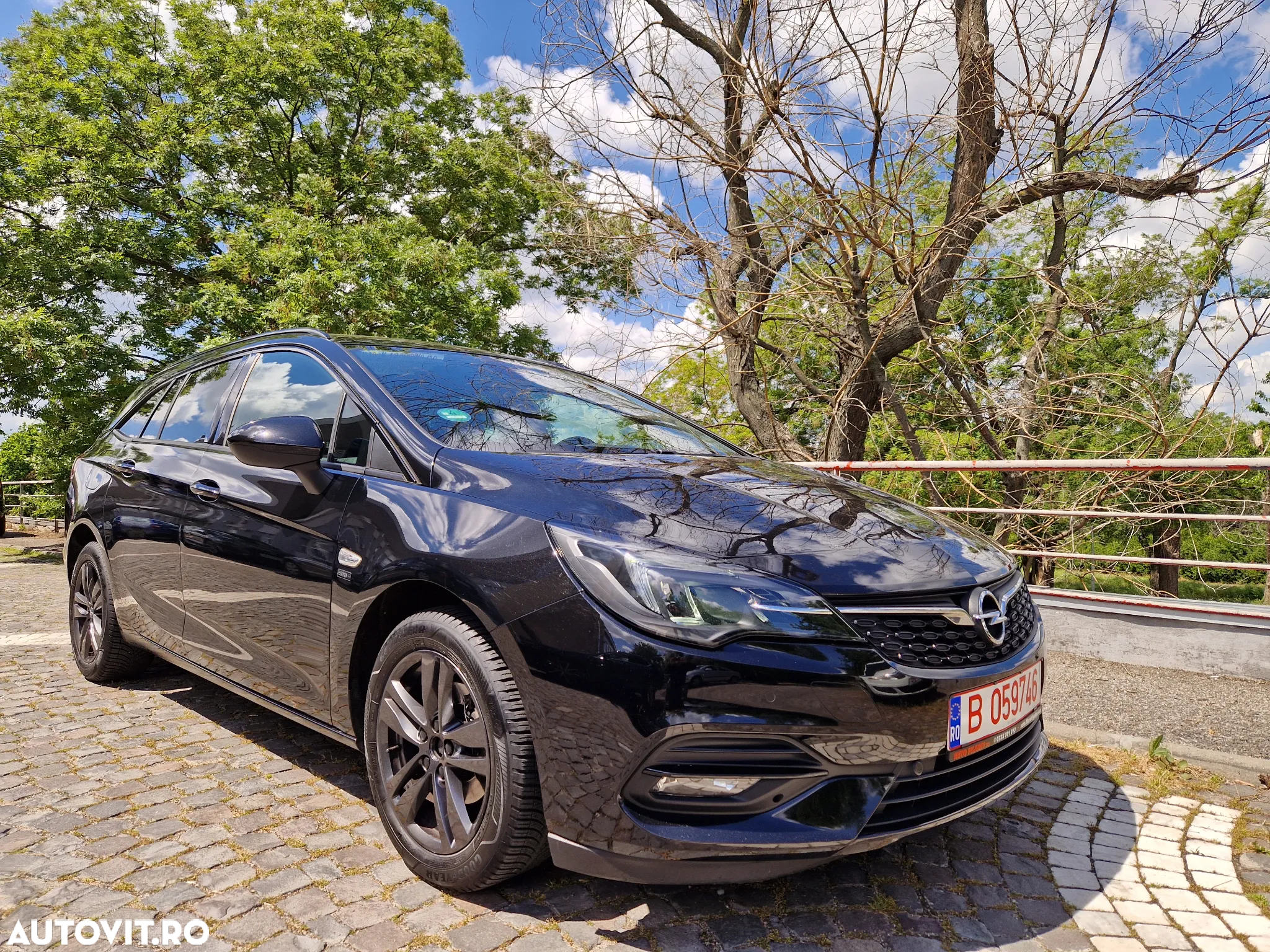 Opel Astra 1.2 Turbo Start/Stop 120 Jahre - 25