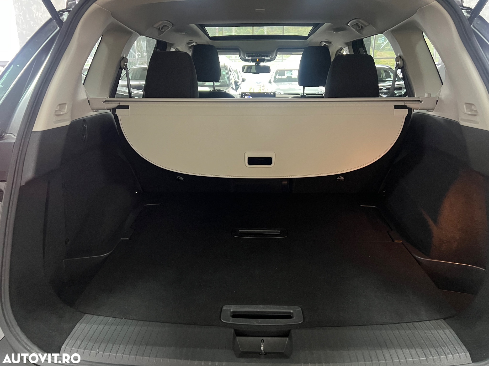 Nissan X-Trail ePower 5 locuri N-Connecta - 19