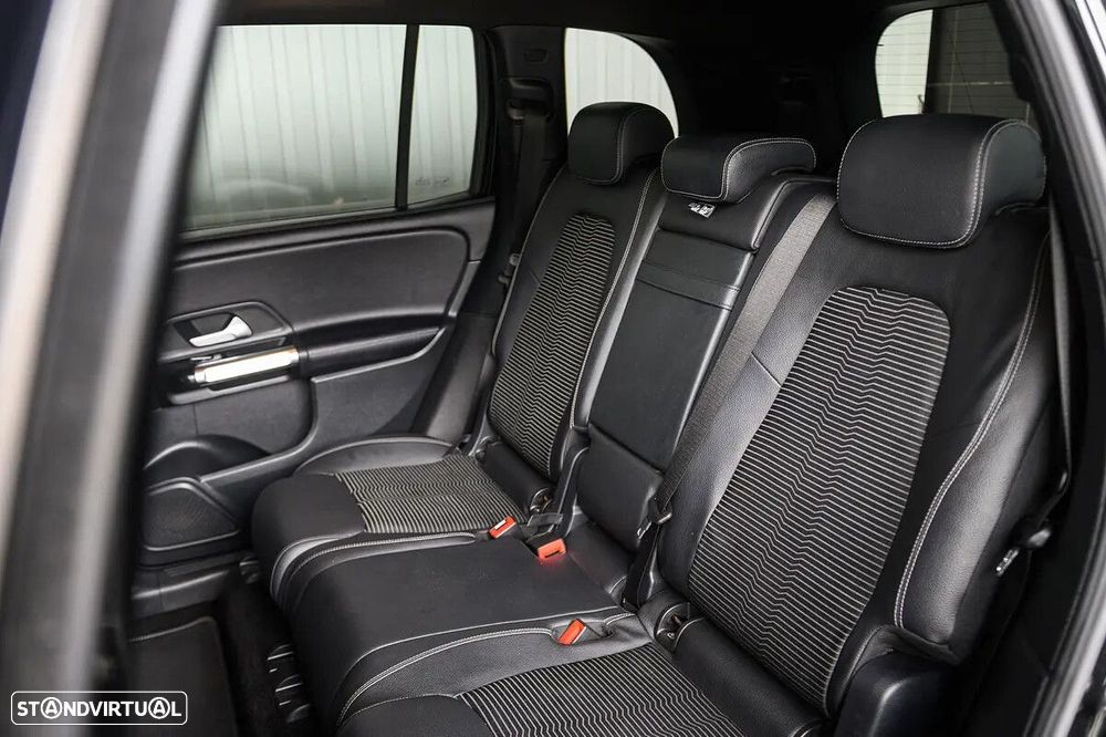 Mercedes-Benz GLB 200 d - 61