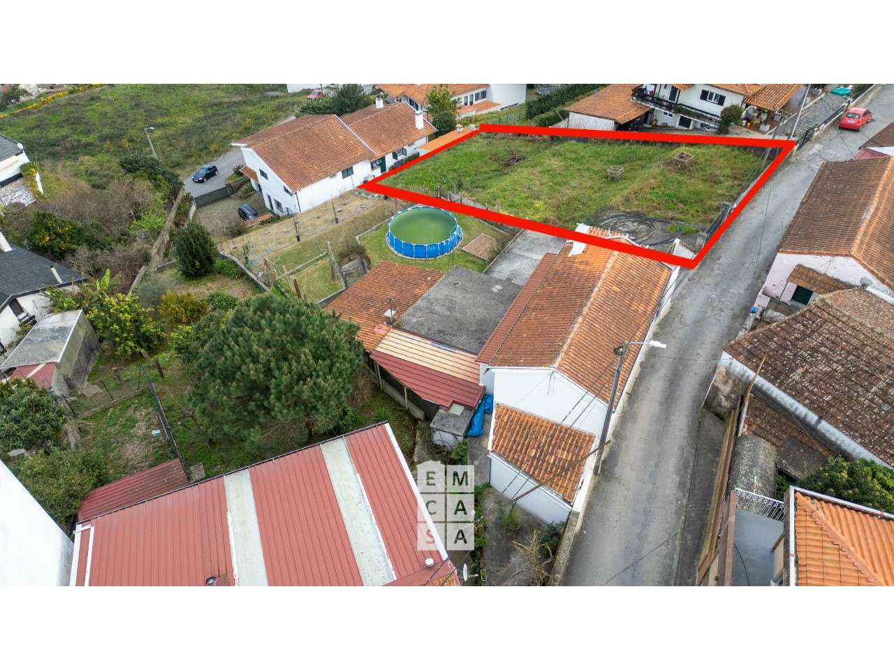 Terreno Urbano  Venda em Oliveira de Azeméis, Santiago de Riba-Ul, Ul, - Grande imagem: 2/21