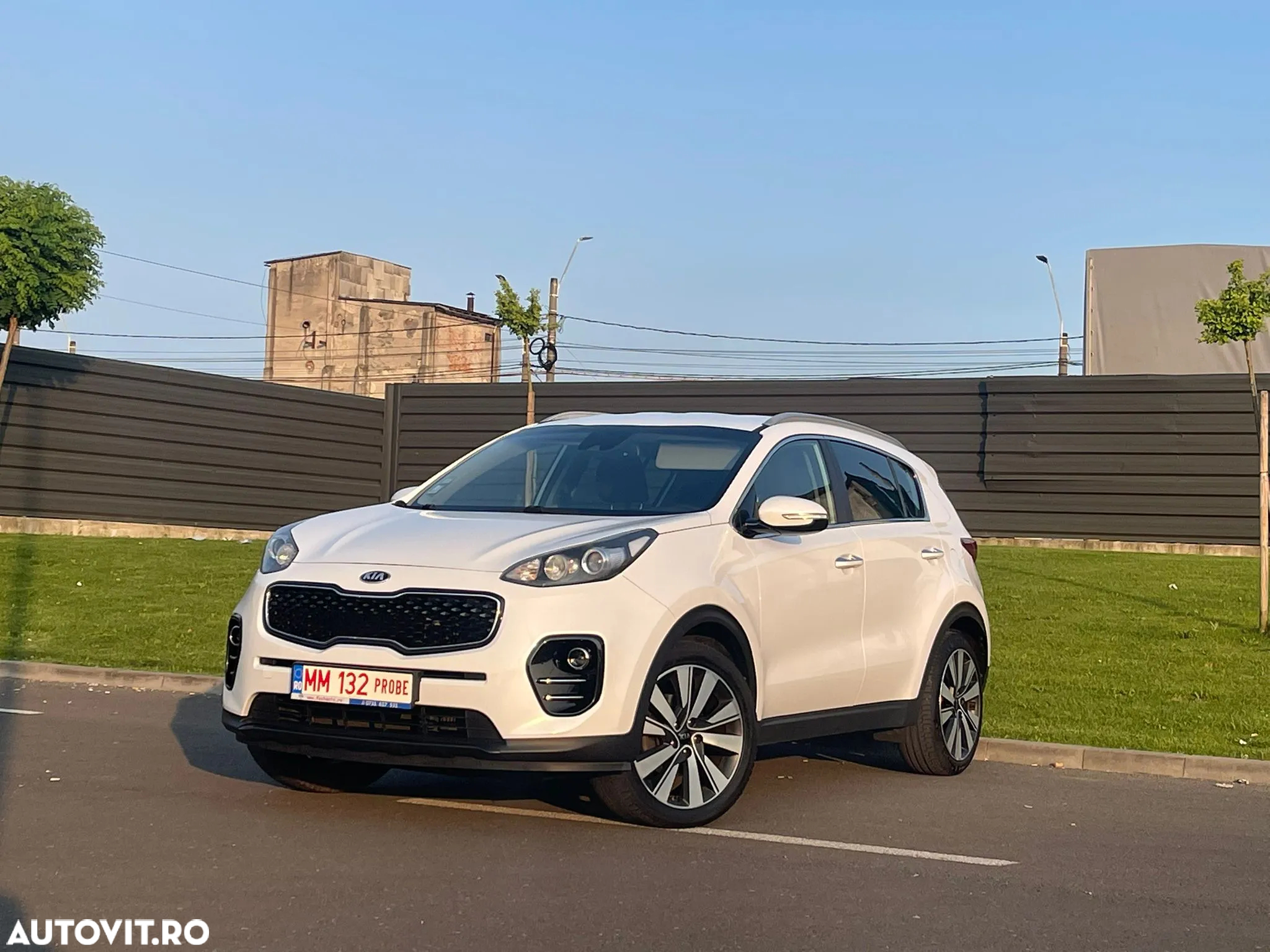 Kia Sportage 1.7 CRDI 2WD Dream-Team Edition - 2