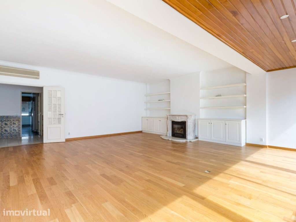 Apartamento T5 para arrendamento sem móveis no Areeiro - Grande imagem: 3/25