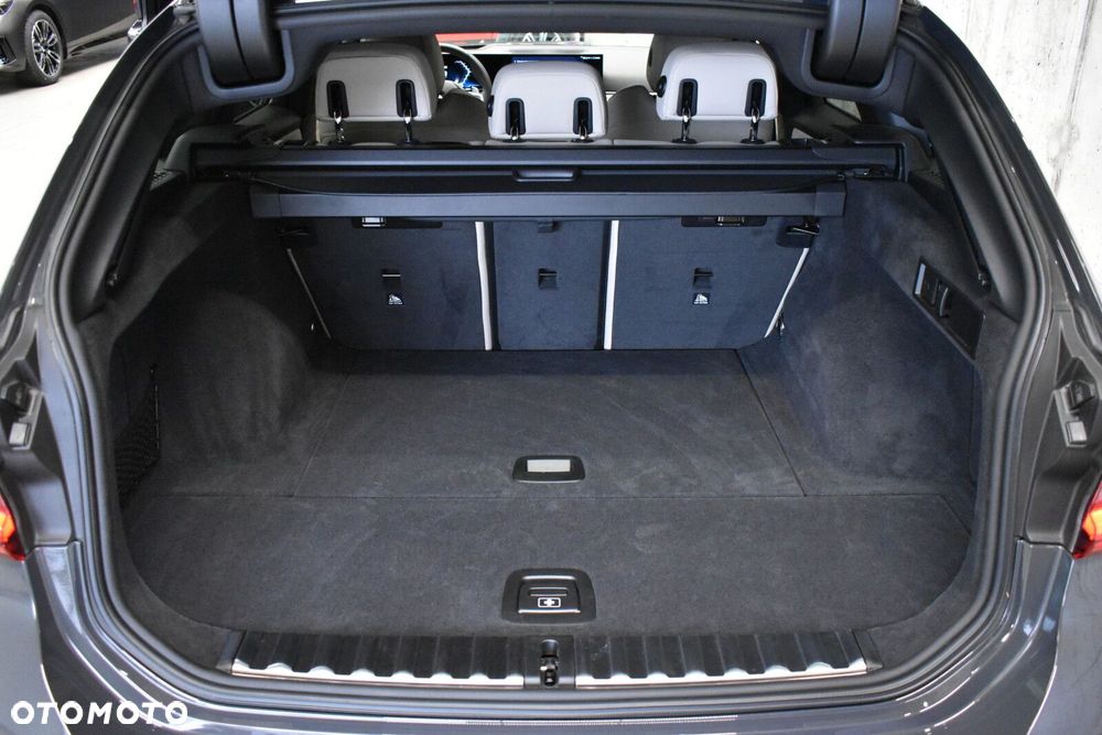 BMW Seria 3 - 22