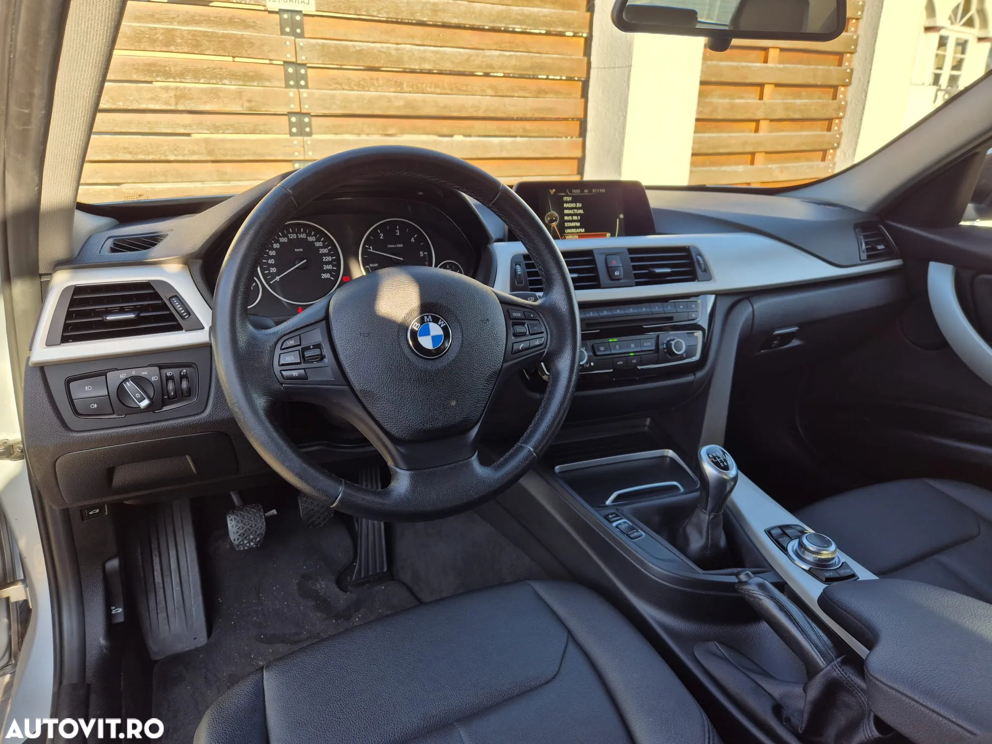 BMW Seria 3 316d - 8