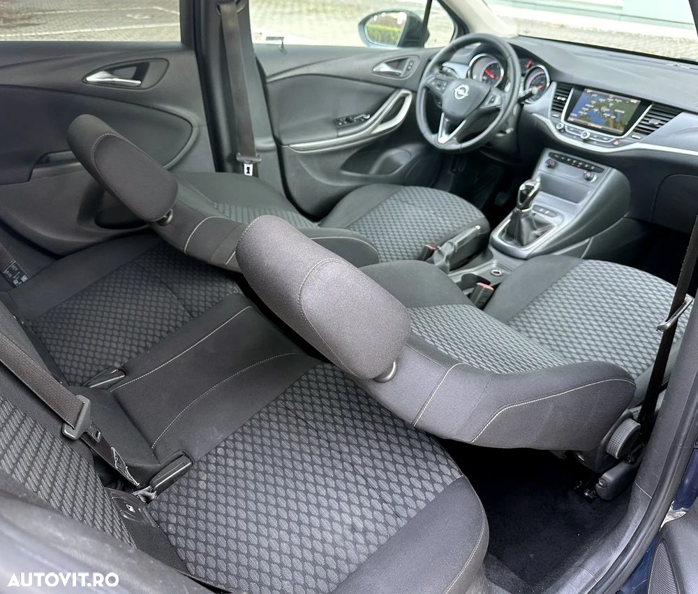 Opel Astra - 10