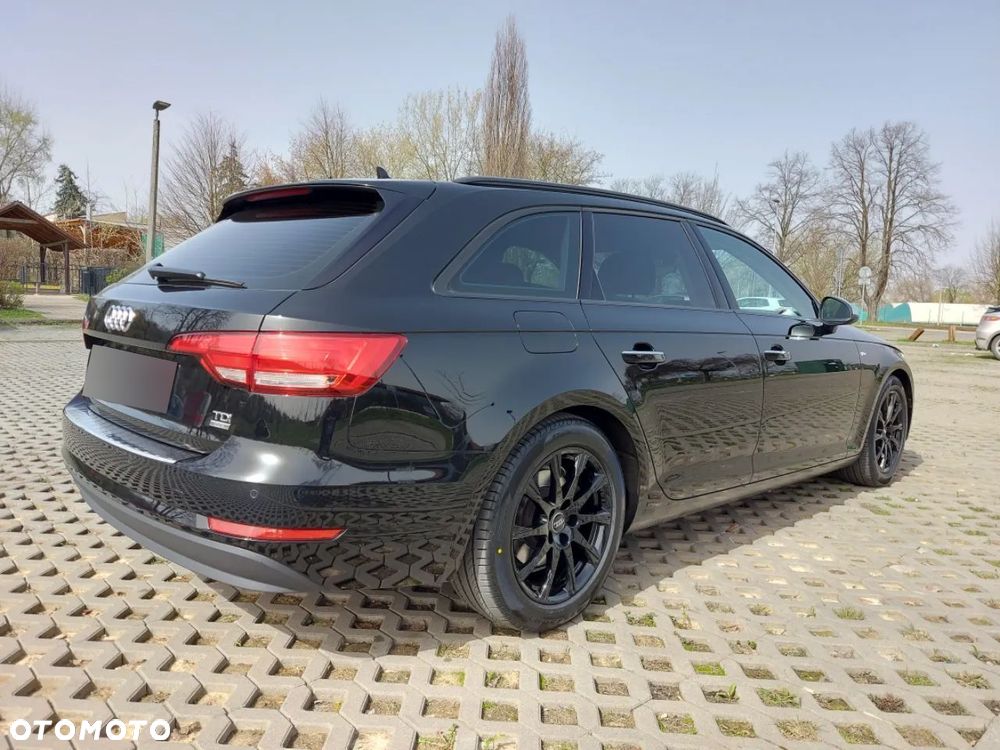 Audi A4 Avant 2.0 TDI - 4