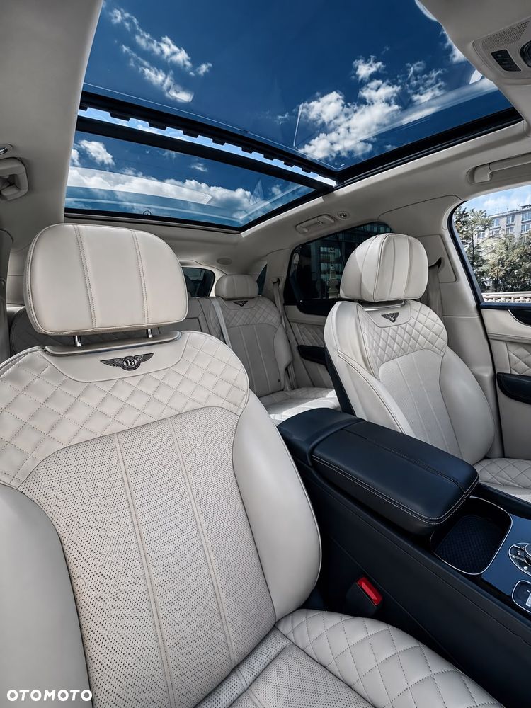 Bentley Bentayga - 22