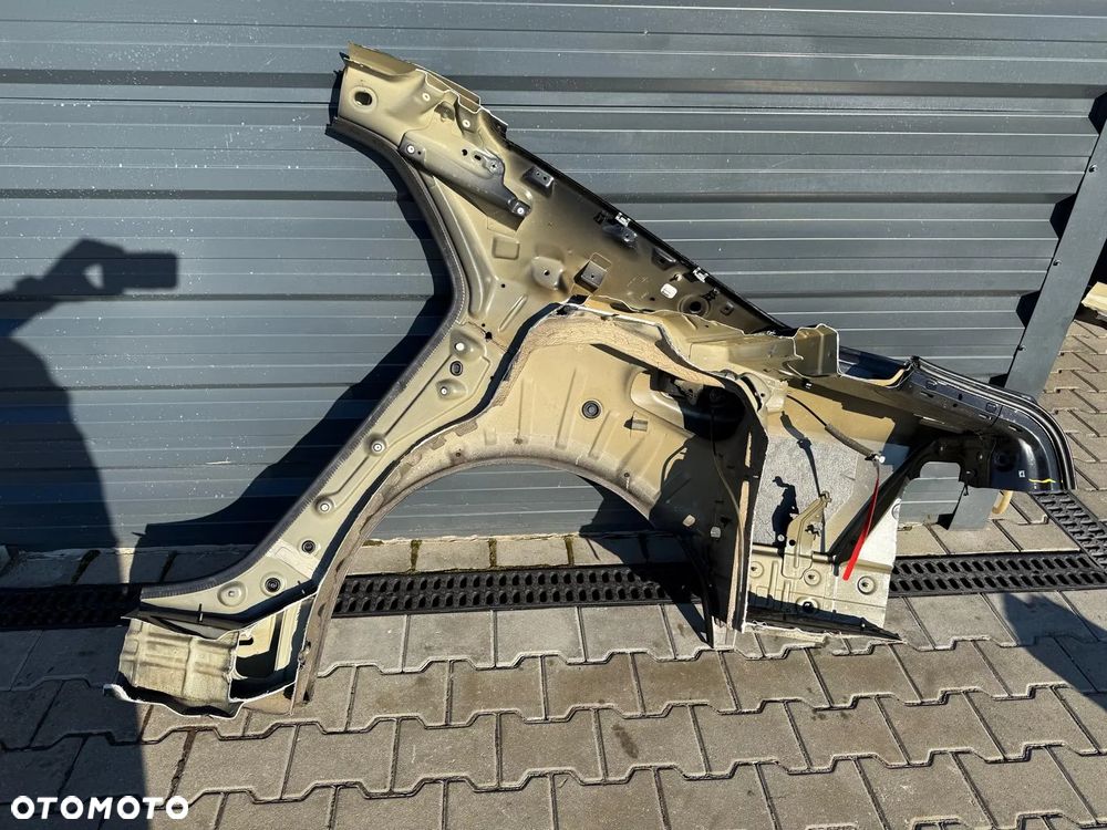 VW PHAETON BŁOTNIK PRAWY TYLNY ĆWIARTKA LR9V - 3