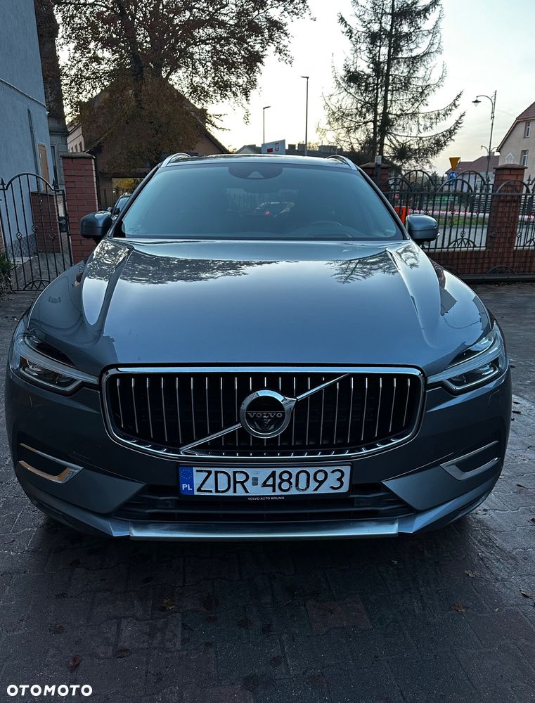 Volvo XC 60 D5 AWD Inscription - 4