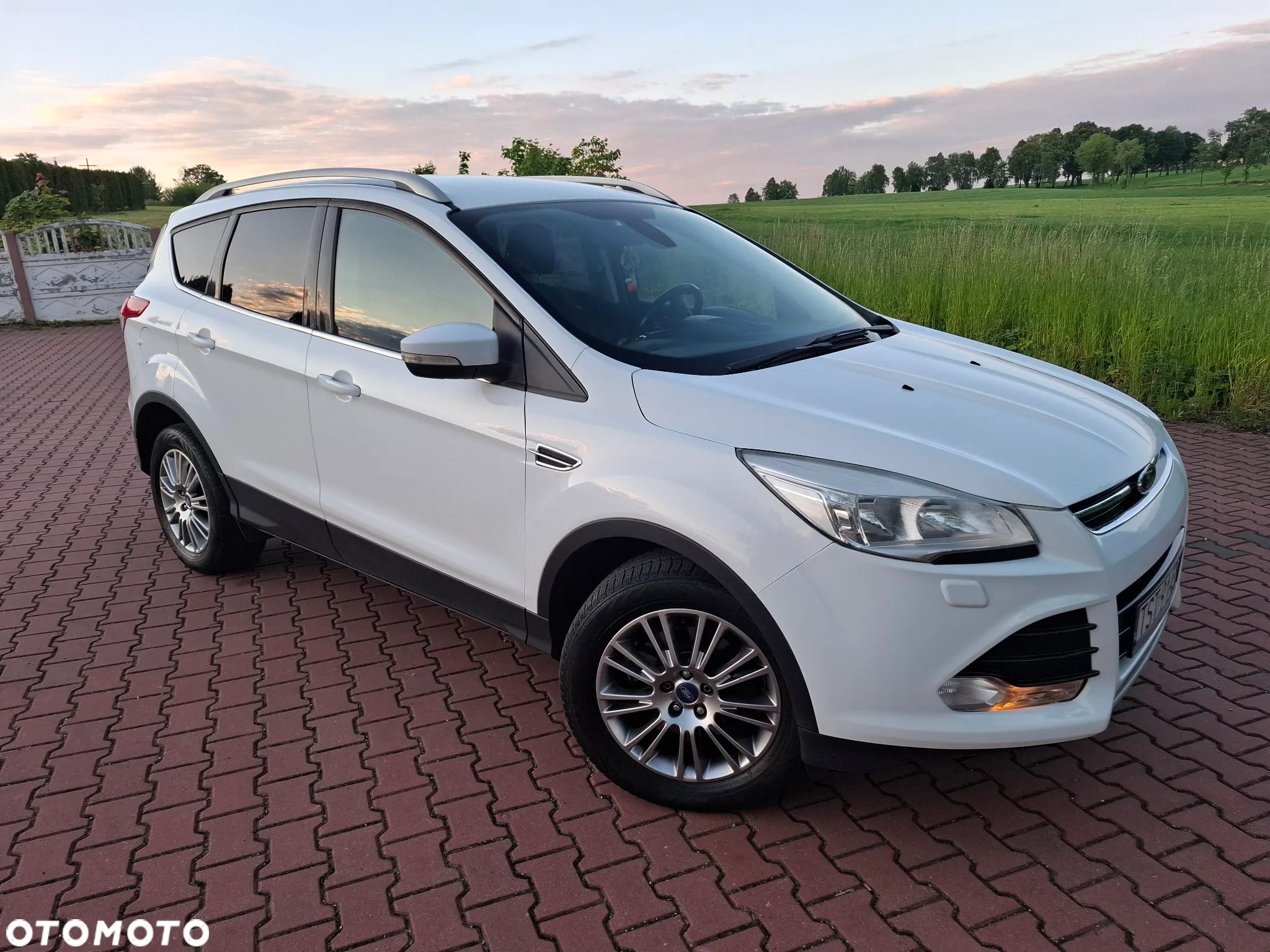 Ford Kuga 2.0 TDCi 4WD Titanium - 1
