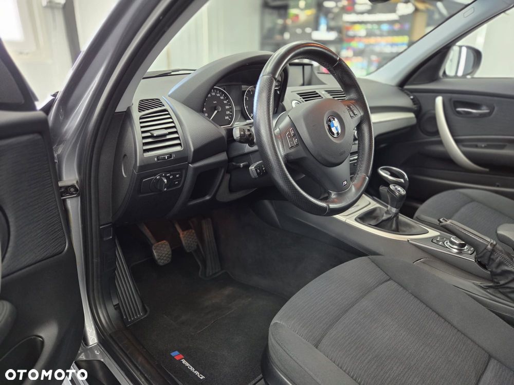 BMW Seria 1 118i Edition Sport - 21