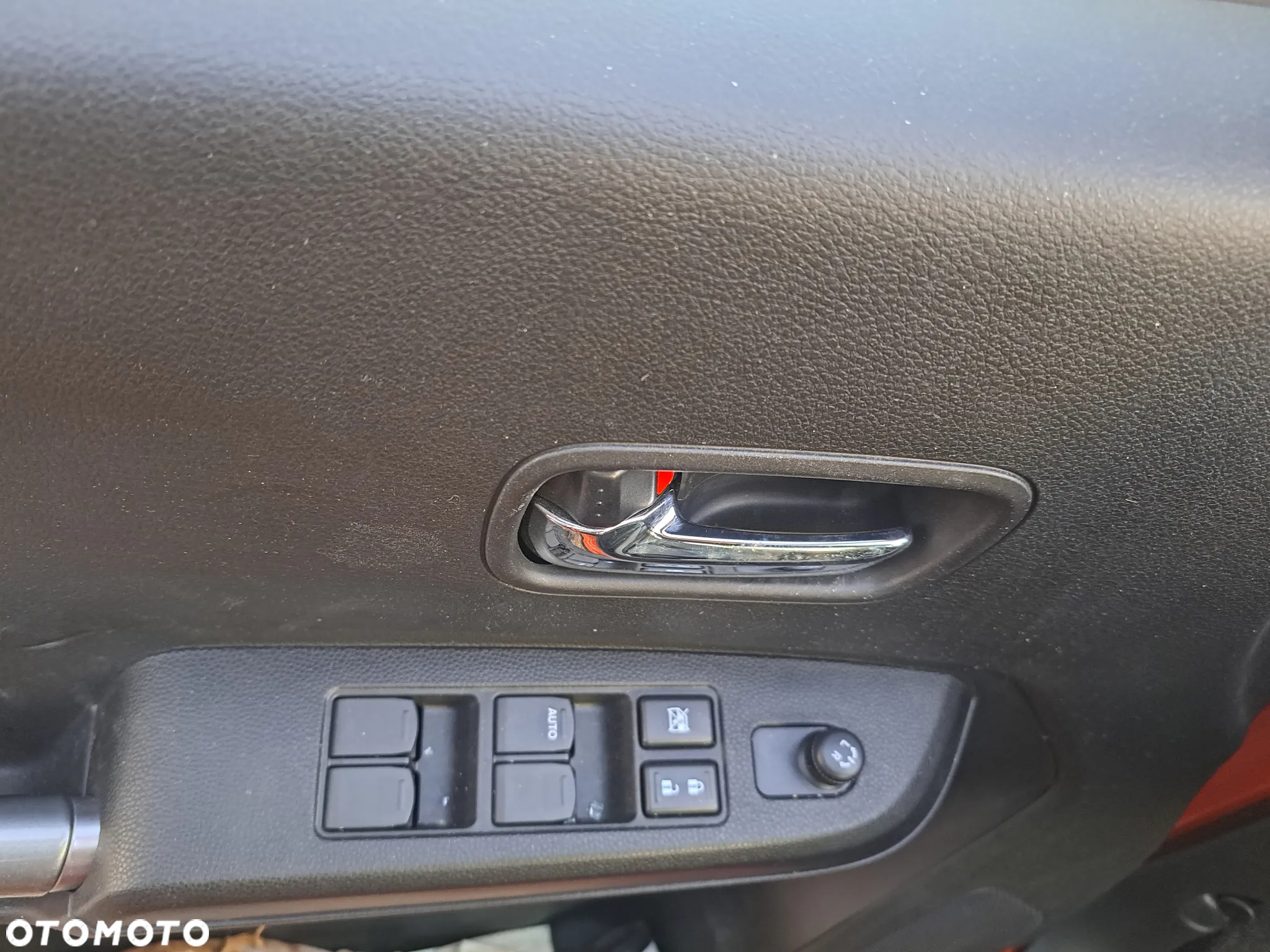 Suzuki Ignis - 17