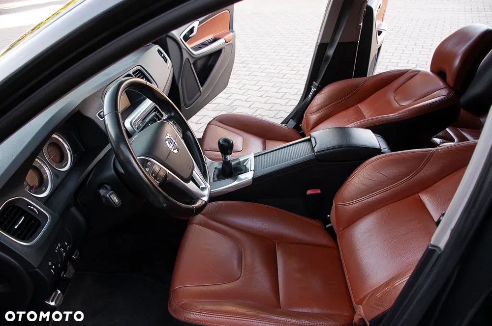 Volvo S60 D4 Summum - 40