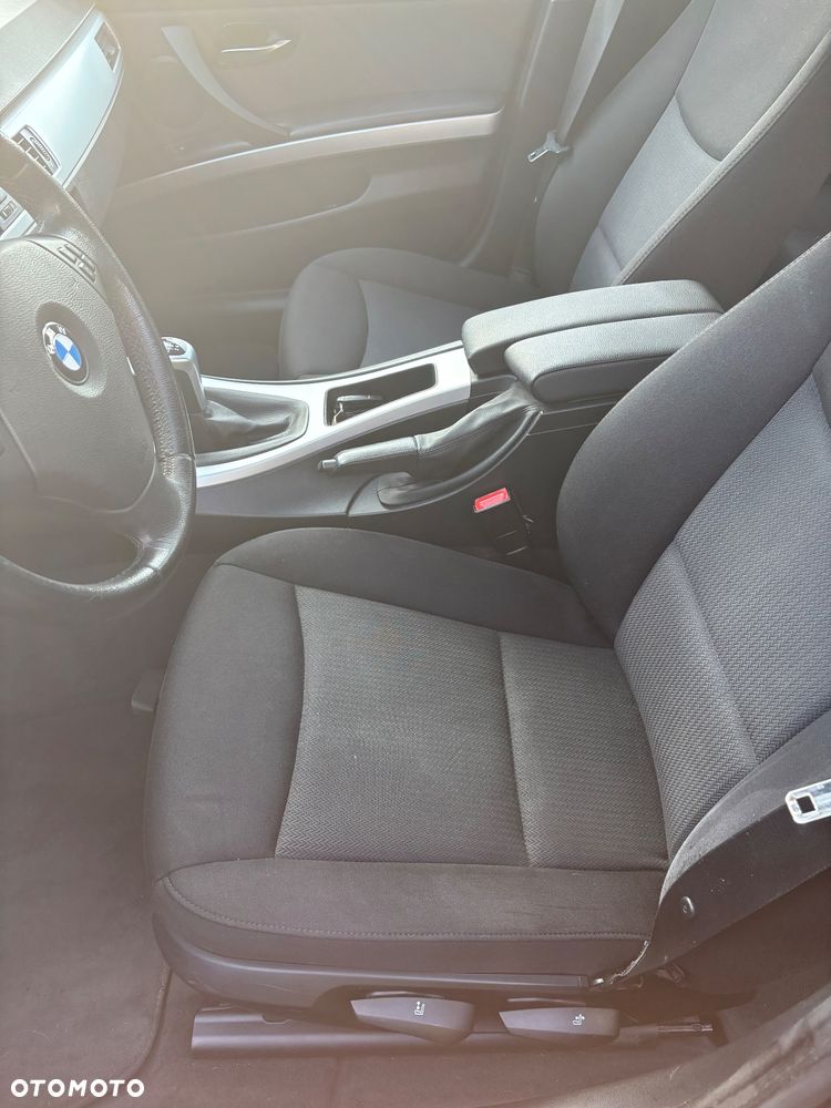 BMW Seria 3 318i Edition Lifestyle - 6