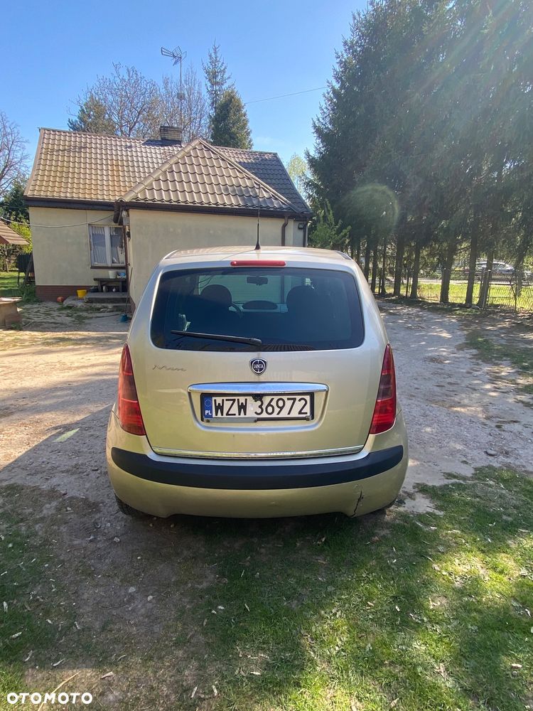 Lancia Musa 1.4 8V - 3