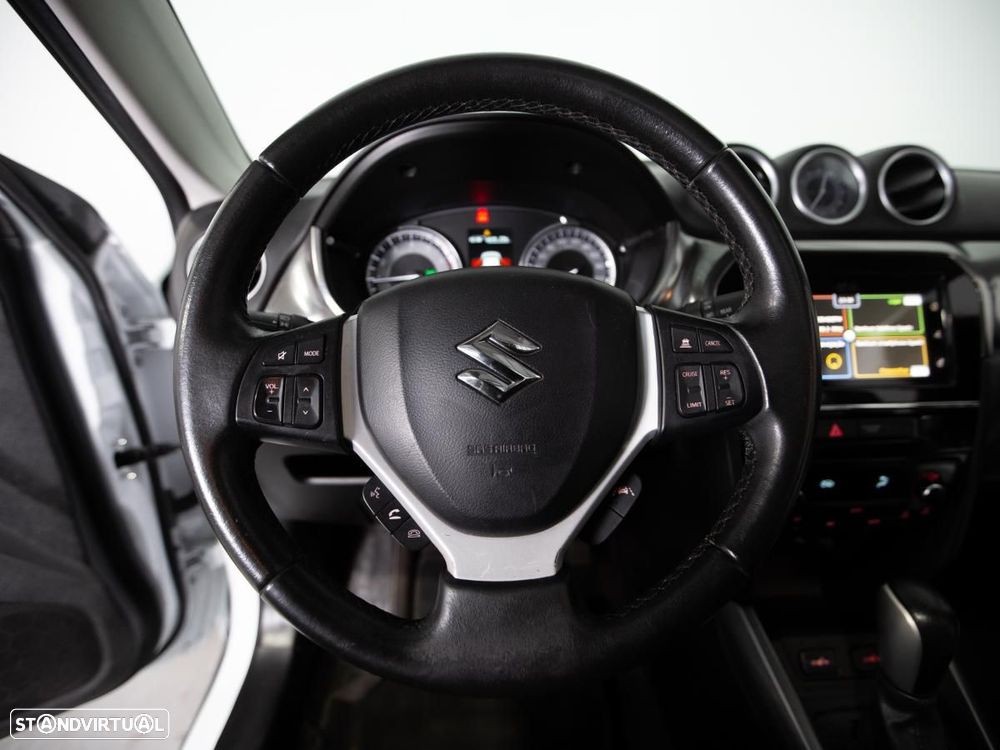 Suzuki Vitara - 21