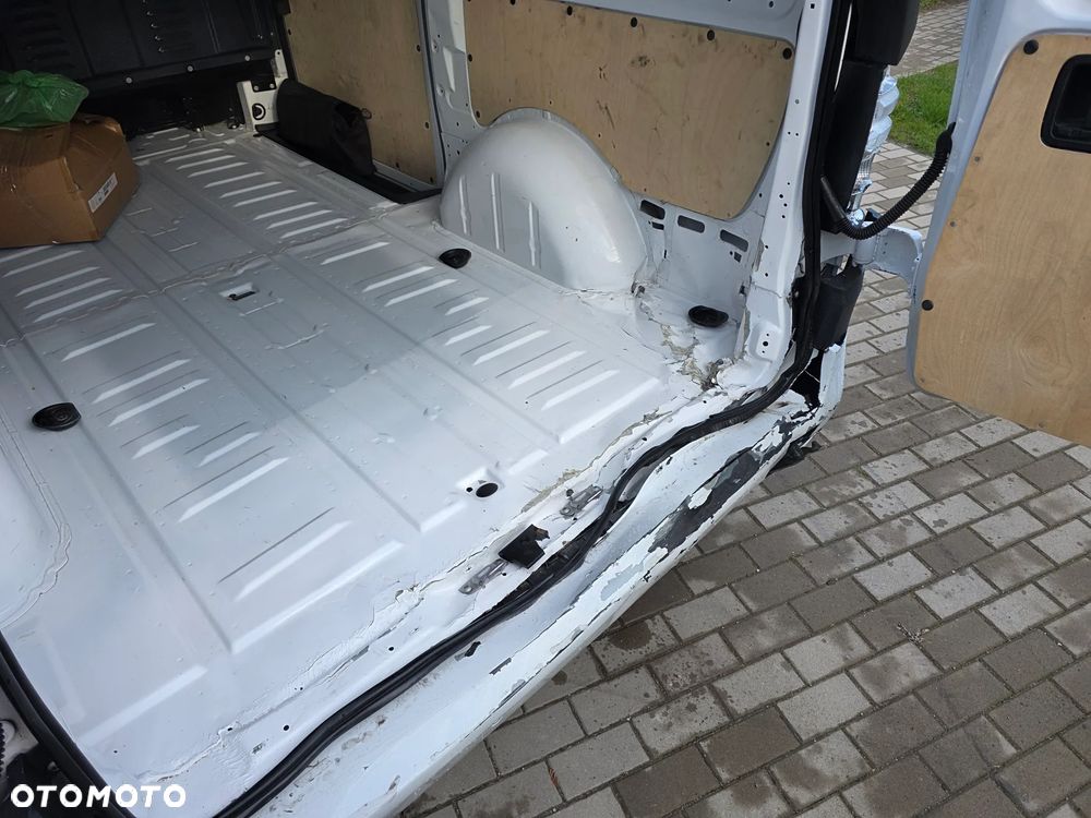 Mercedes-Benz Vito L2H1 - 8