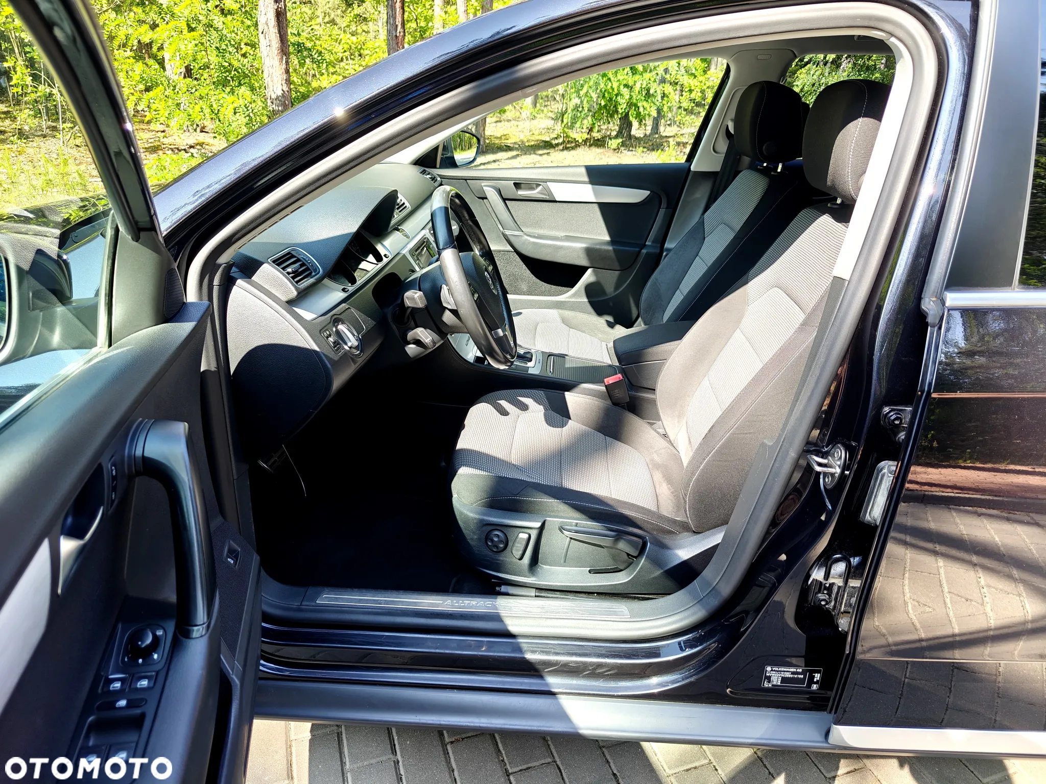 Volkswagen Passat Alltrack 2.0 TDI 4Motion DSG BlueMotion Tec - 9