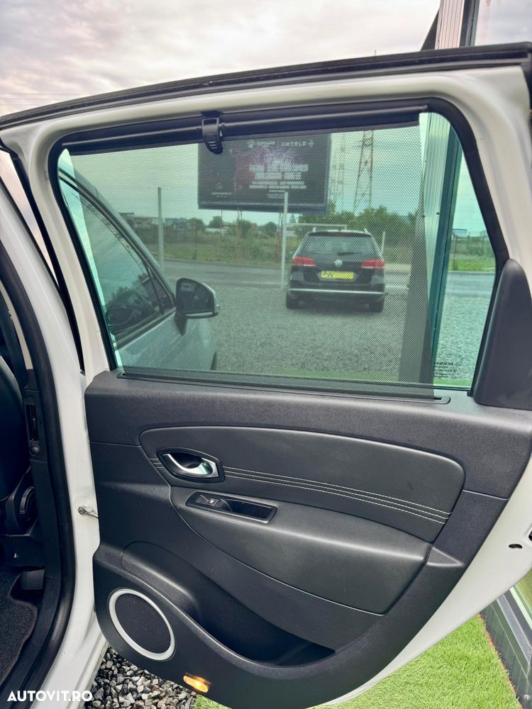 Renault Scenic - 20