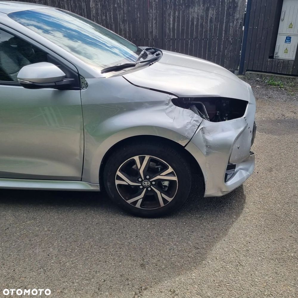 Toyota Yaris 1.5 VVT-i Business Edition - 4
